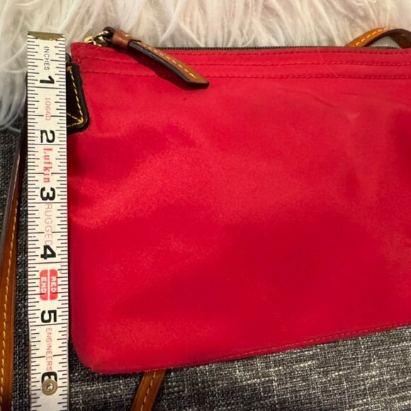 Dooney & Bourke Red Nylon Leather Suede Trim Duck Logo Small Crossbody Bag - Picture 12 of 13